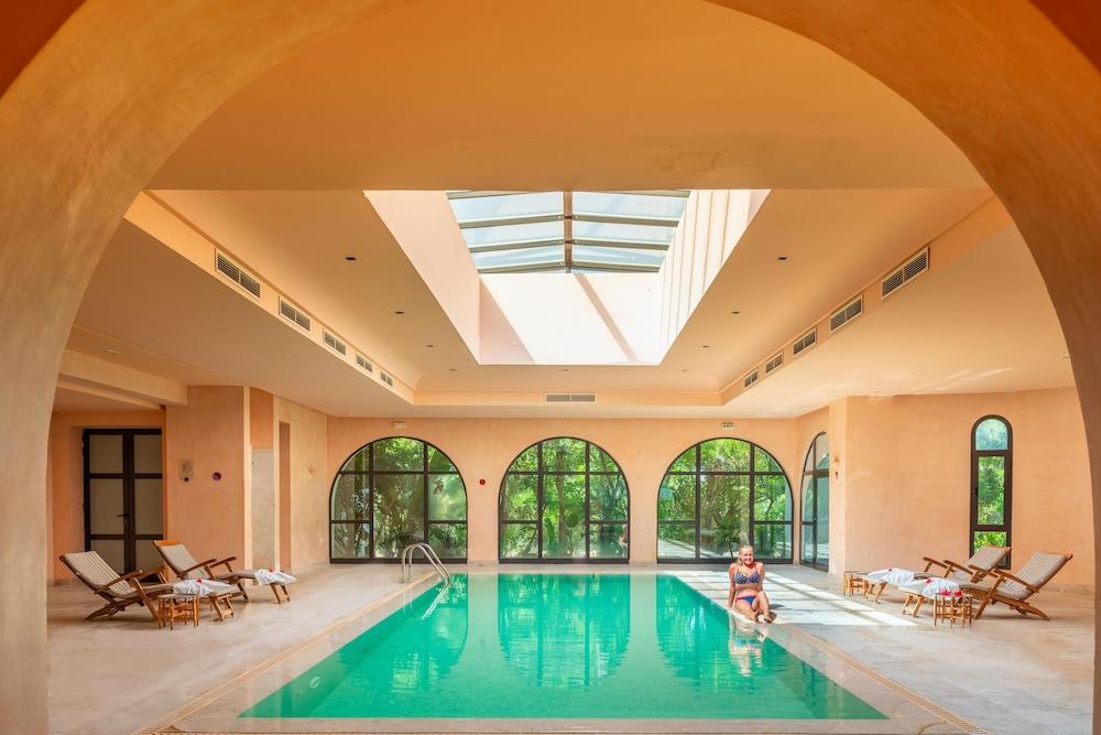فندق Concorde Marco Polo الحمامات المظهر الخارجي الصورة