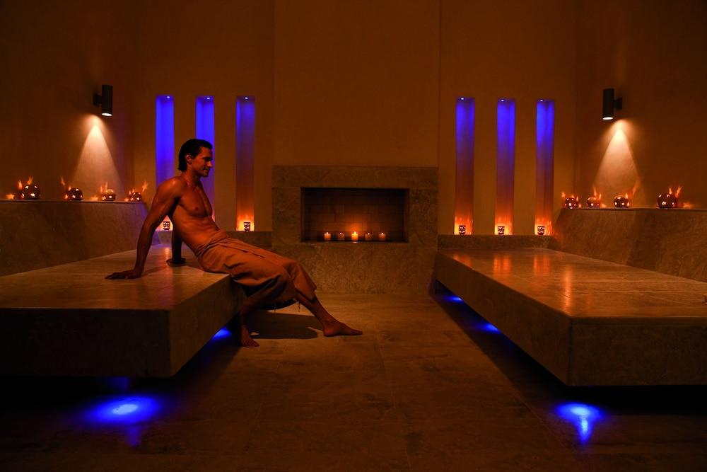 فندق Concorde Marco Polo الحمامات المظهر الخارجي الصورة