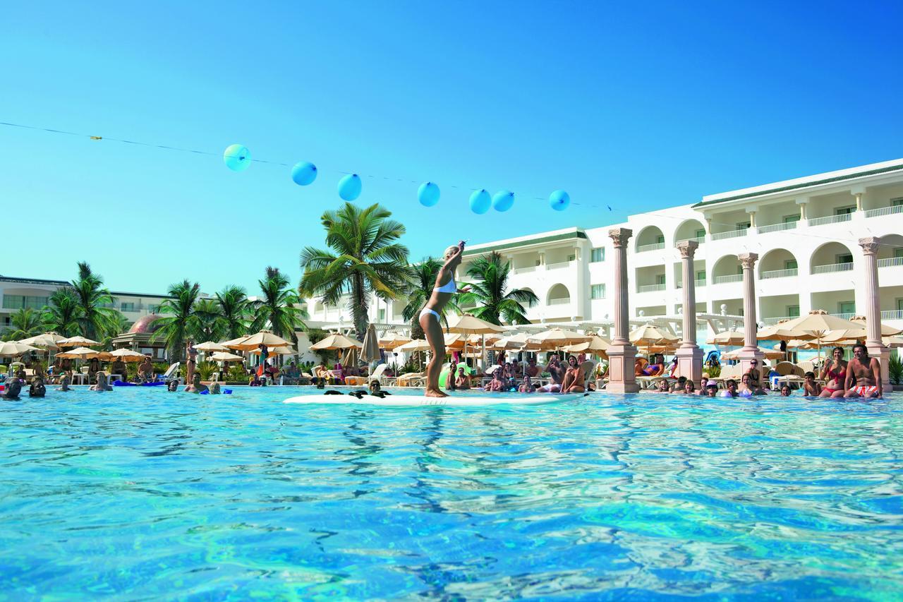 فندق Concorde Marco Polo الحمامات المظهر الخارجي الصورة