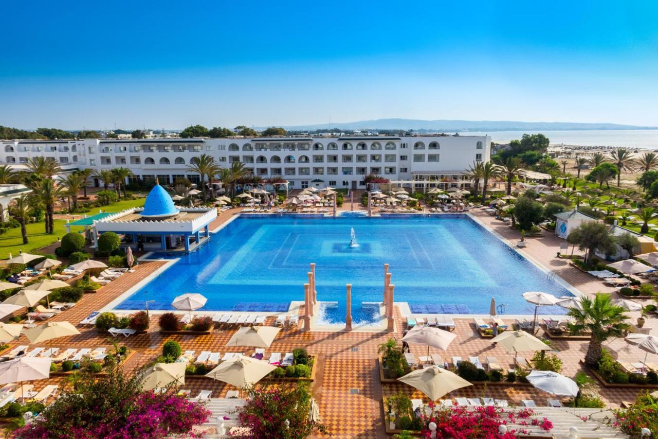 فندق Concorde Marco Polo الحمامات المظهر الخارجي الصورة