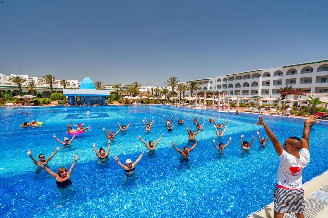 فندق Concorde Marco Polo الحمامات المظهر الخارجي الصورة